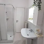 Ampio Quadrilocale 8 Pax Vista Mare *