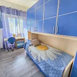 Apartment Ampio Quadrilocale 8 Pax Vista Mare