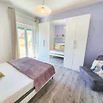 Apartment Ampio Quadrilocale 8 Pax Vista Mare