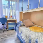 Ampio Quadrilocale 8 Pax Vista Mare Apartment *