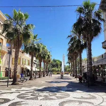 Ampio Quadrilocale 8 Pax Vista Mare Apartmán