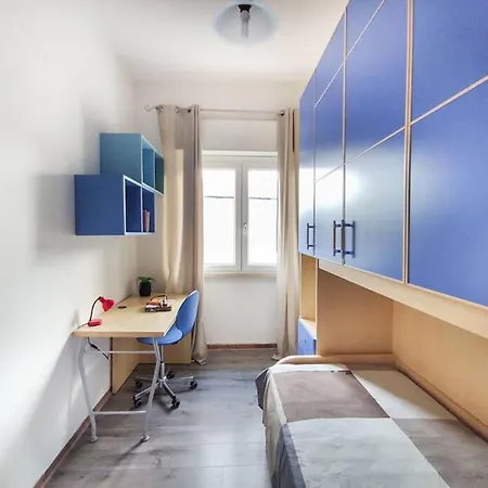 Apartmán Ampio Quadrilocale 8 Pax Vista Mare