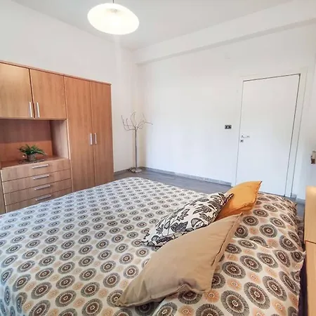 Ampio Quadrilocale 8 Pax Vista Mare *