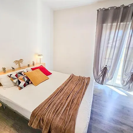 Ampio Quadrilocale 8 Pax Vista Mare *