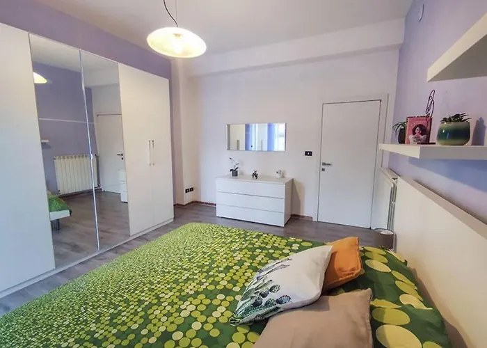 Ampio Quadrilocale 8 Pax Vista Mare شقة