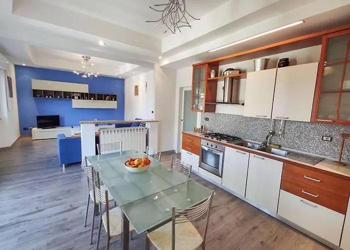 Ampio Quadrilocale 8 Pax Vista Mare شقة سان بنيديتّو ديل ترونتو